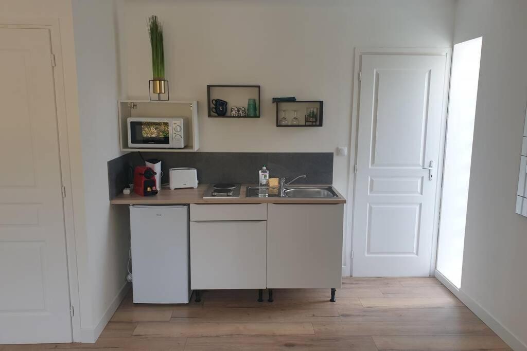 Studio 4 Henriville Amiens Exterior foto